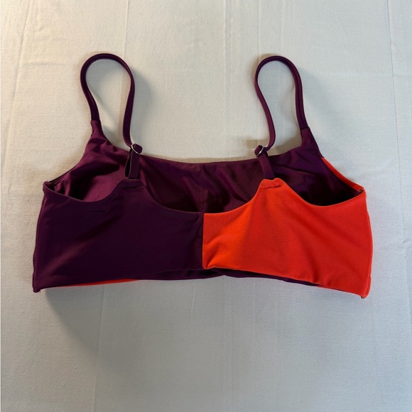 Athleta Asym Colorblock Bikini Top (top Only) Size Medium - Picture 2 of 3